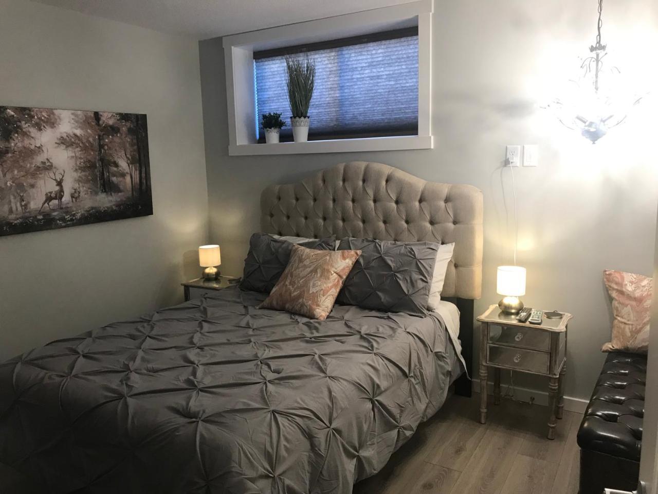 Home Sweet Condo Калгари Экстерьер фото